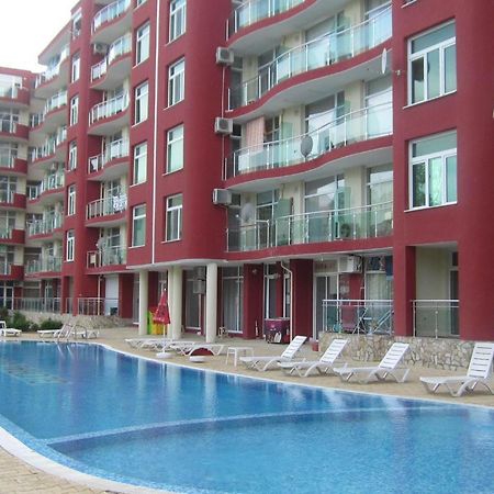 Global Ville Apartcomplex Sunny Beach Ngoại thất bức ảnh