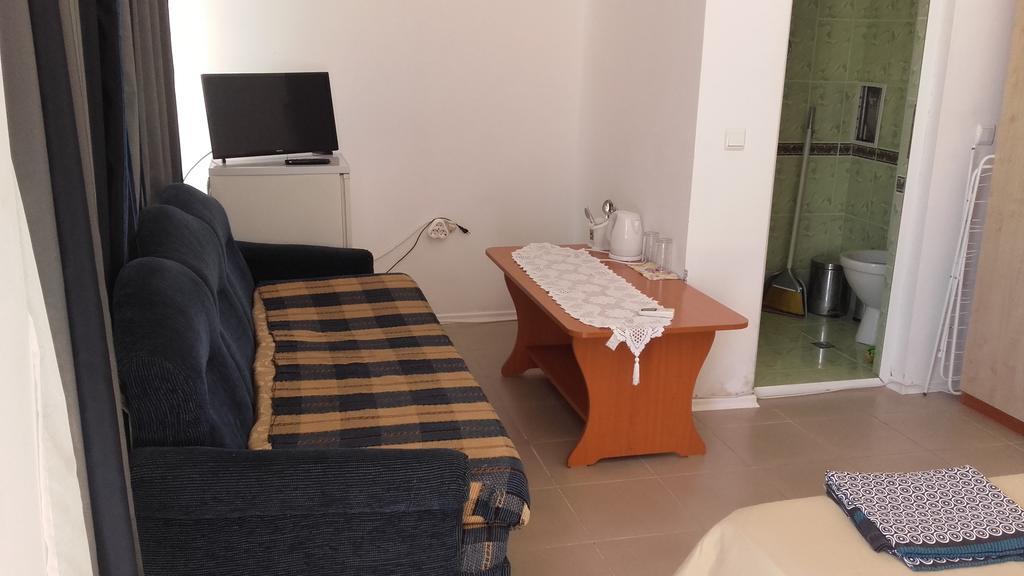 Global Ville Apartcomplex Sunny Beach Ngoại thất bức ảnh