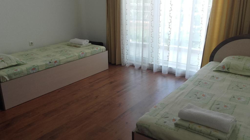 Global Ville Apartcomplex Sunny Beach Ngoại thất bức ảnh