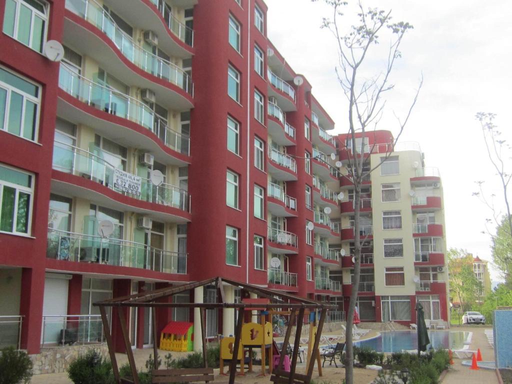 Global Ville Apartcomplex Sunny Beach Ngoại thất bức ảnh