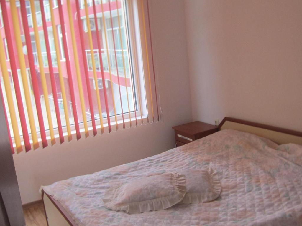 Global Ville Apartcomplex Sunny Beach Ngoại thất bức ảnh