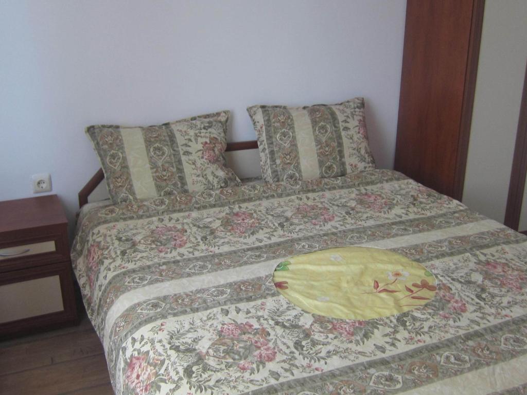 Global Ville Apartcomplex Sunny Beach Ngoại thất bức ảnh
