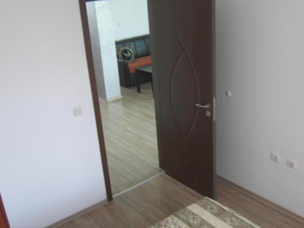Global Ville Apartcomplex Sunny Beach Ngoại thất bức ảnh
