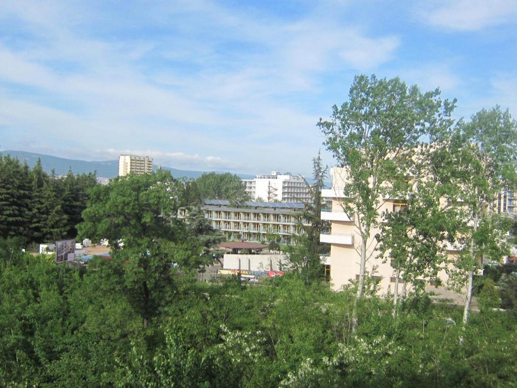 Global Ville Apartcomplex Sunny Beach Ngoại thất bức ảnh